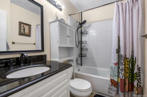 21052 Ida Ave, Denver CO 80015-3304 exterior