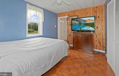 601 Mount Laurel Rd, Mount Laurel NJ  08054-9555 exterior