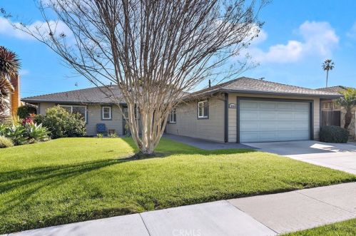 18560 Lime Cir, Santa Ana, CA 92708-6619