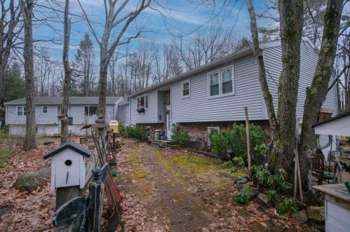 10 Nutting Rd, Rindge, NH 03461-5948