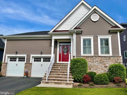 21 Portland Dr, Montgomery, NJ 08558-2431