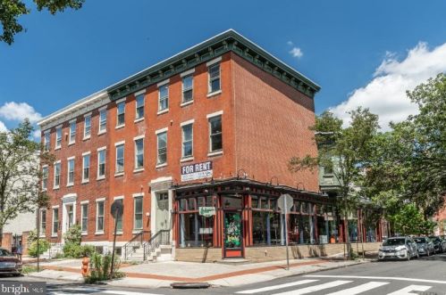 1701 Green St, Philadelphia, PA 19130-3911