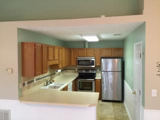2636 Laurel Ln, Kennesaw, GA 30152-6041