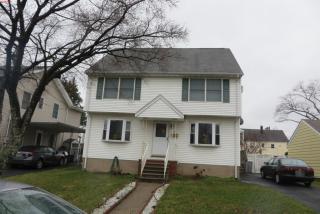 19 Emerson St, Clifton, NJ 07013-1301
