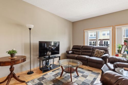 15602 Dwellers Way, Saint Paul, MN 55124-7832