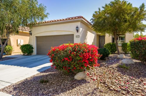 81613 Avenida De Baile, Indio, CA 92203-4100