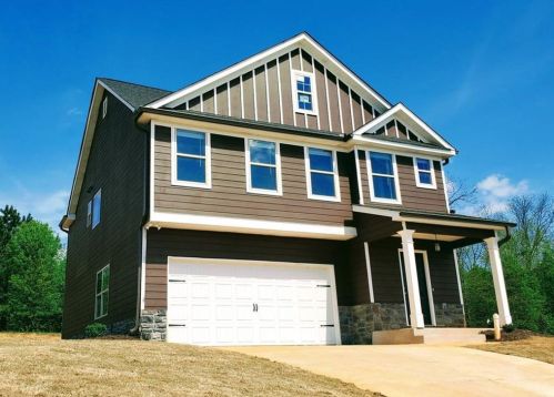 25 Pine Shadow Cir, Porterdale, GA 30016-5939