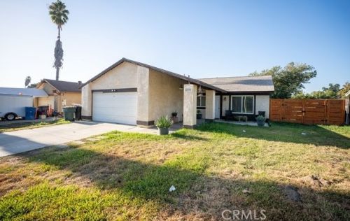 4290 Hale St, Riverside, CA 92501-1716
