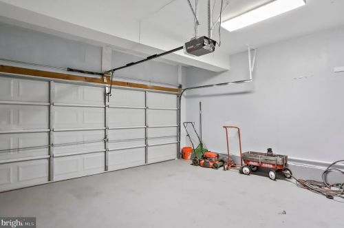 510 Crosswinds Dr, Charles Town WV  25414-3942 exterior