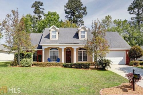 104 Taylor Ct, Richmond Hill, GA 31324-5359