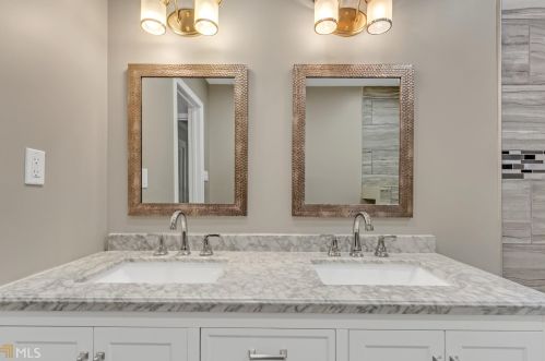 1845 Fort Valley Dr, Atlanta GA  30311-5115 exterior