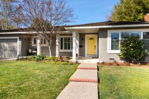 2692 Yorkton Dr, Mountain View, CA 94040-4449