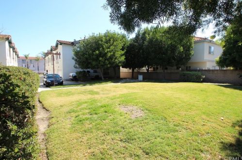 217 Coffman St, Anaheim CA  92805-3498 exterior