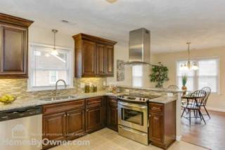2212 Wildwood Rd, Chesapeake, VA 23323-5028