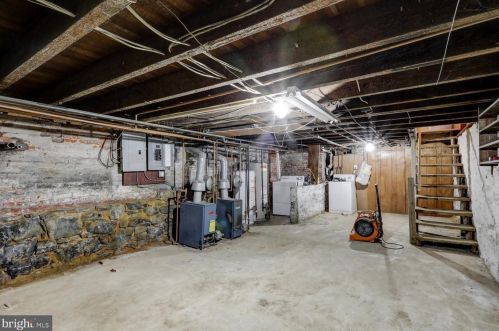 404 Ross St, Lancaster PA  17602-1944 exterior