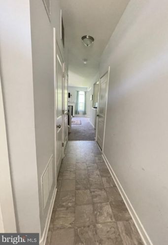 54 Shire Ct, Somerdale, NJ 08083-1255