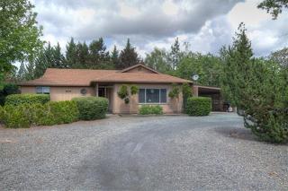 940 Pleasant Valley Rd, Merlin, OR 97532-9758