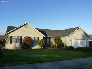 2653 Greyfox Dr, Sutherlin, OR 97479-9001