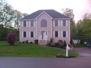 19 Corliss Rd, Windham, NH 03087-2388