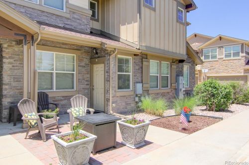 24976 Calhoun Pl, Aurora, CO 80016-2837