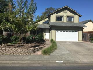9406 Camelot Dr, Windsor, CA 95492-8019
