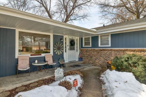 4821 Danforth Dr, Rockford, IL 61114-5425