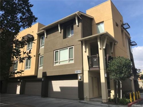 5511 149th Pl, Hawthorne CA  90250-6678 exterior