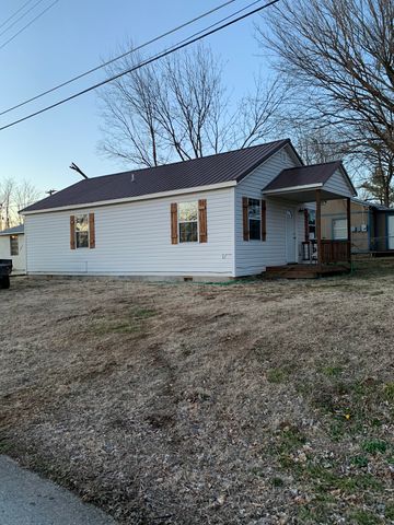 704 Bristow Ave, Choska, OK 74429-2112
