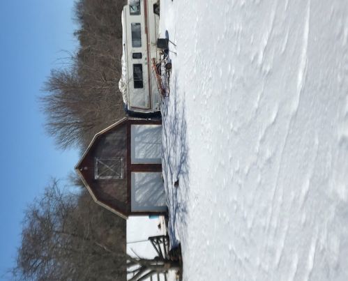 2703 Country Club Rd, Bull Valley, IL 60098-8013
