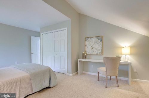 285 Michener Ct, Severna Park MD 21146-2051 exterior