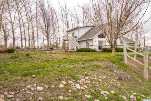 450 Decker Rd, Pasco, WA 99301-9685