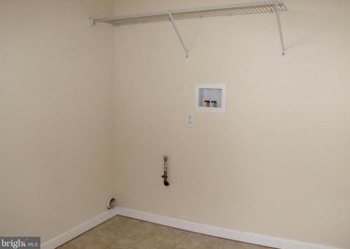 30 Stoneham Rd, Trenton NJ exterior