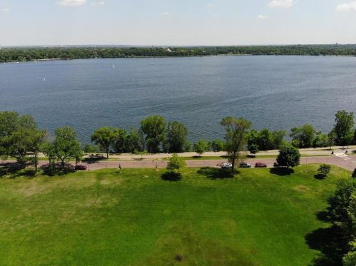 3121 Excelsior Blvd, Minneapolis MN  55416-4637 exterior