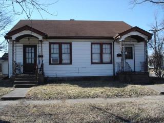 121 18th St, Mboro, IL 62966-1905