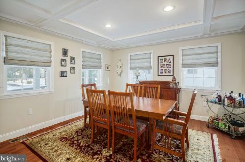 834 Edge Park Dr, Tavistock NJ 08033-1022 exterior