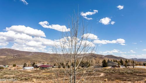 8077 Courtyard Loop, Park City UT 84098-4747 exterior