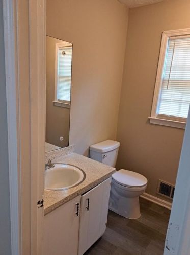 1216 Cedar Creek Ct, Conyers GA  30012-3518 exterior