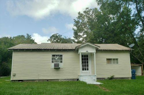 1901 Lesher St, Waycross, GA 31501-6862