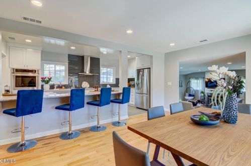 2902 El Caminito, Glendale CA 91214-2005 exterior