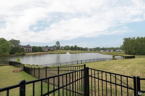747 Brassie Falls Ln, Jefferson GA  30549-7941 exterior