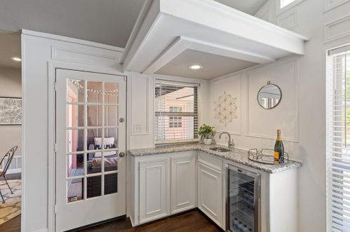 1503 Shannon Pl, Carrollton TX 75006-1500 exterior