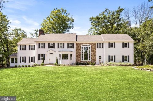 94 Fairway Dr, Princeton, NJ 08540-2408