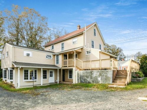29 Main St, East Hampton, CT 06424-1645