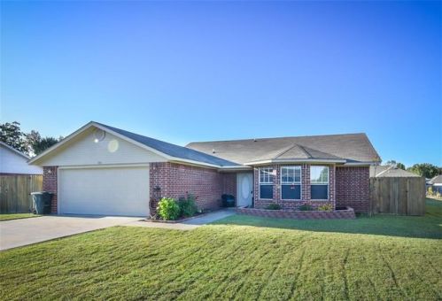 108 Commanche Loop, Roland, OK 74954-5180