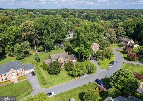 329 Soapstone Ln, Silver Spring MD 20905-5718 exterior