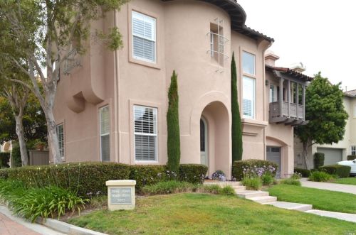 7061 Surfbird Cir, Carlsbad, CA 92011-4018