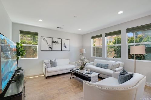 232 Wicker, Irvine, CA 92618-1170