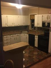 17 Kent Pl, Cos Cob CT  06807-2025 exterior