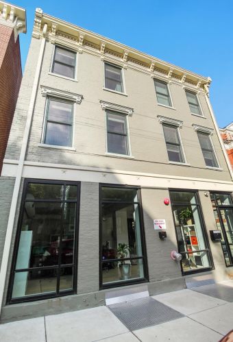 1517 Elm St, Cincinnati OH  45202-6906 exterior