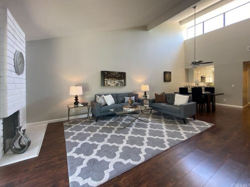 17251 Chestnut, Irvine CA  92612-2316 exterior